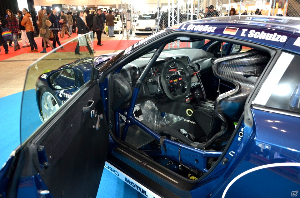 東京オートサロン 2013「グランツーリスモ・ヒストリーブース」レポート―展示中の「GT-R N24 GTアカデミー」はなんと誰でも試乗可能！の画像10