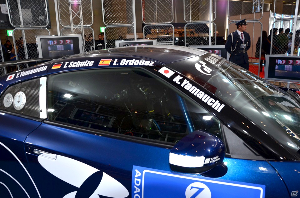 東京オートサロン 2013「グランツーリスモ・ヒストリーブース」レポート―展示中の「GT-R N24 GTアカデミー」はなんと誰でも試乗可能！の画像11
