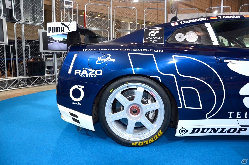 東京オートサロン 2013「グランツーリスモ・ヒストリーブース」レポート―展示中の「GT-R N24 GTアカデミー」はなんと誰でも試乗可能！の画像8