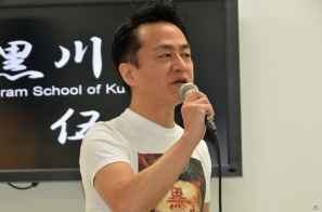 黒川文雄氏