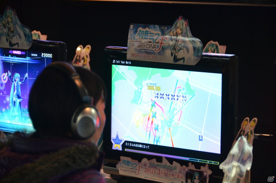 プロデューサー・林誠司氏ショートインタビュー＆試遊レポートも！PS3「初音ミク -Project DIVA F-」店頭体験会の模様をお届け！の画像3