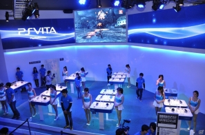 【台北国際ゲームショウ 2013】PS Vita新色「冰雪銀（アイスシルバー）」が展示、各ハードの試遊台も多数！今年の会場限定即売コーナーは内部に設置されたSCETブースレポの画像27