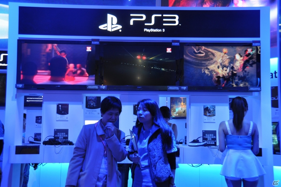 【台北国際ゲームショウ 2013】PS Vita新色「冰雪銀（アイスシルバー）」が展示、各ハードの試遊台も多数！今年の会場限定即売コーナーは内部に設置されたSCETブースレポの画像11