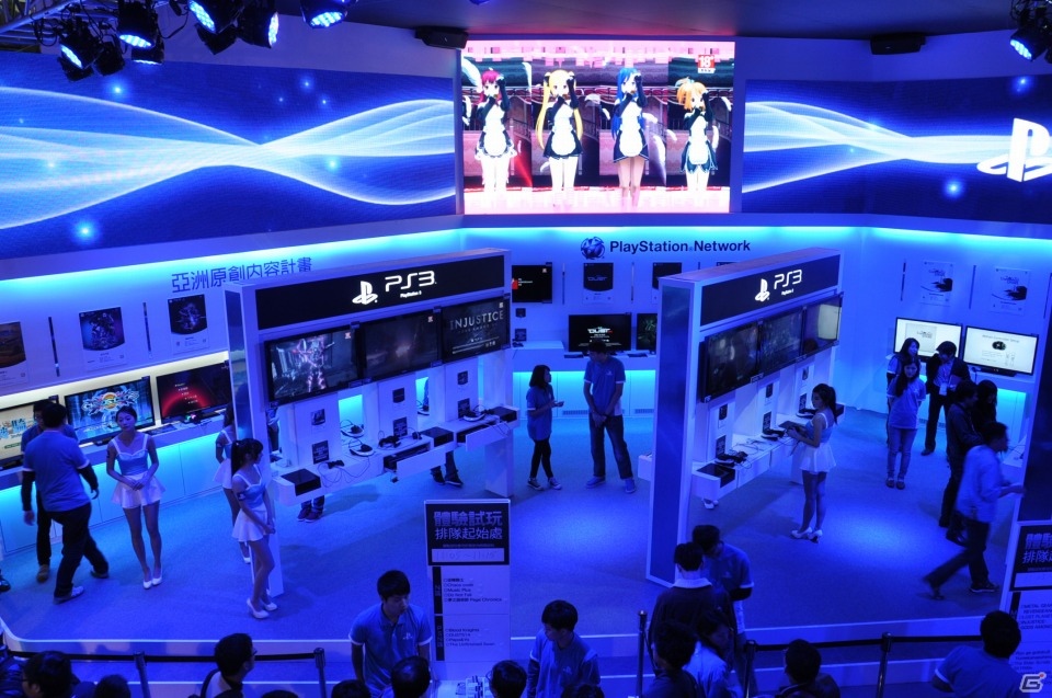【台北国際ゲームショウ 2013】PS Vita新色「冰雪銀（アイスシルバー）」が展示、各ハードの試遊台も多数！今年の会場限定即売コーナーは内部に設置されたSCETブースレポの画像35