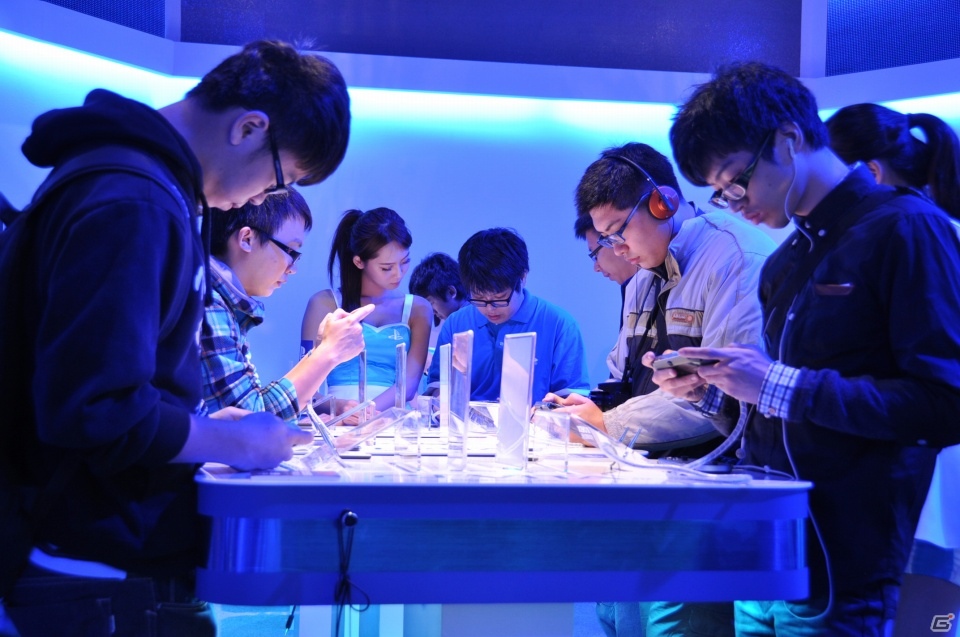【台北国際ゲームショウ 2013】PS Vita新色「冰雪銀（アイスシルバー）」が展示、各ハードの試遊台も多数！今年の会場限定即売コーナーは内部に設置されたSCETブースレポの画像61
