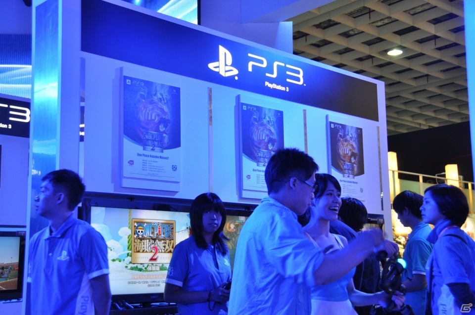 【台北国際ゲームショウ 2013】PS Vita新色「冰雪銀（アイスシルバー）」が展示、各ハードの試遊台も多数！今年の会場限定即売コーナーは内部に設置されたSCETブースレポの画像9
