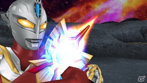 PSP「ウルトラマン オールスタークロニクル」戦いの緊張感を生むウルトラマンらしい戦闘システム「チームカラータイマーシステム」を紹介の画像76