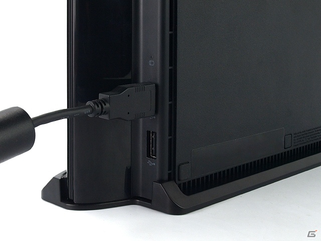 リンクスプロダクツ、新型PS3用の縦置きスタンド「スリム縦置きスタンド」を2月15日に発売―装着後も電源ケーブルやUSBポートの利用が可能の画像5