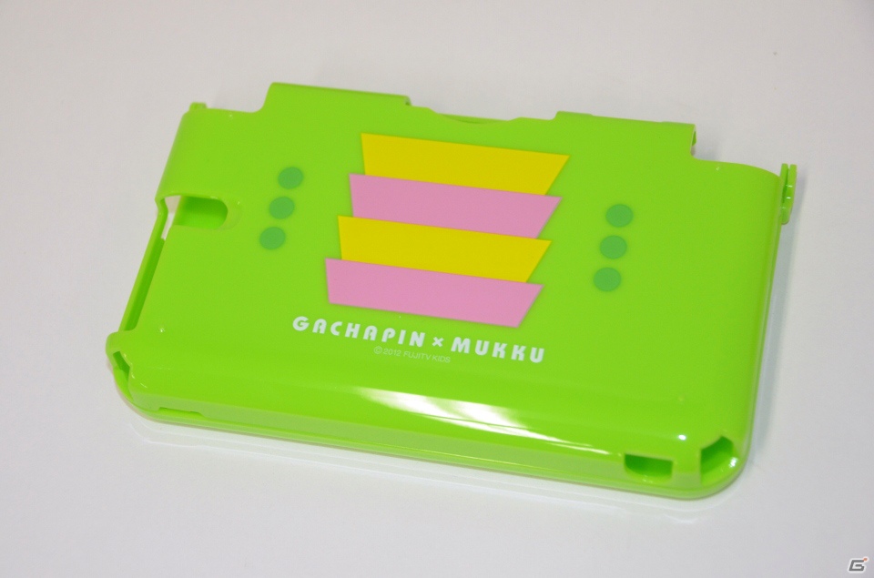 ガチャピン＆ムック好きは要チェックですぞ！3DS LL用のプロテクトケース＆セミハードケースをセットで各2名様にプレゼント！の画像12