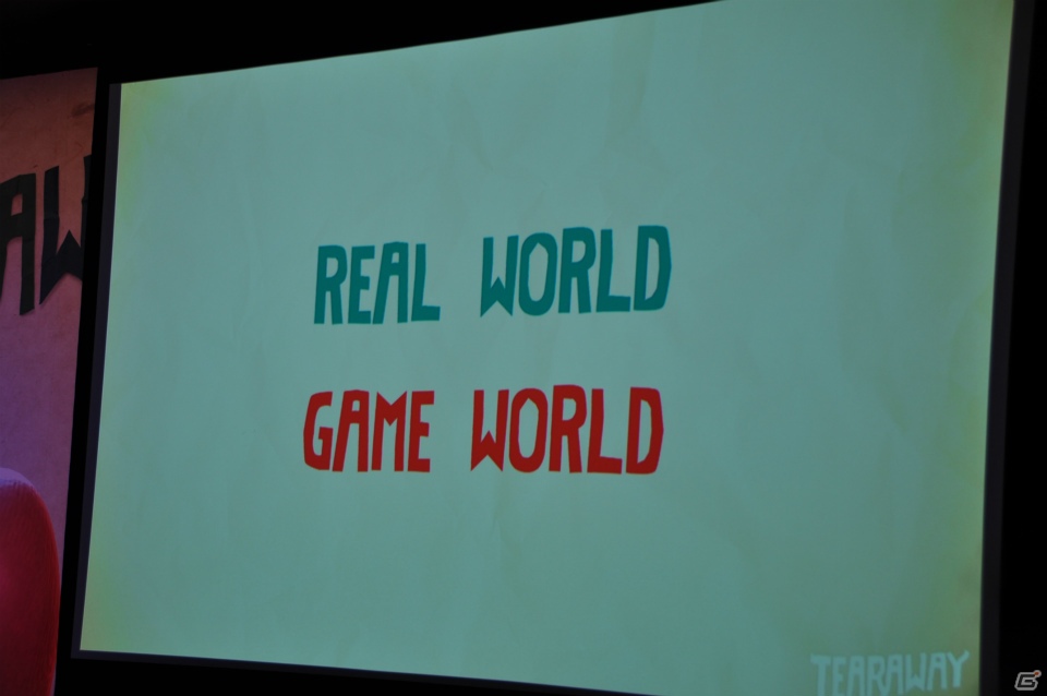 【台北国際ゲームショウ 2013】PS Vita「Tearaway」紙で表現された世界をメッセンジャー「iota＆atoi」が自由に冒険！謎を解く鍵はVitaの全機能！？の画像4