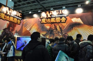 【台北国際ゲームショウ 2013】Gamaniaのeスポーツチーム「GAMABEARS」も駆け付けた！会場の様子＆露出の多い凝った衣装多め！コンパニオンを紹介の画像26