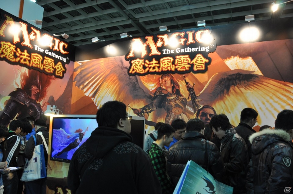 【台北国際ゲームショウ 2013】Gamaniaのeスポーツチーム「GAMABEARS」も駆け付けた！会場の様子＆露出の多い凝った衣装多め！コンパニオンを紹介の画像26