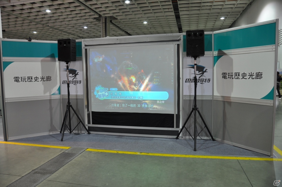 【台北国際ゲームショウ 2013】Gamaniaのeスポーツチーム「GAMABEARS」も駆け付けた！会場の様子＆露出の多い凝った衣装多め！コンパニオンを紹介の画像7