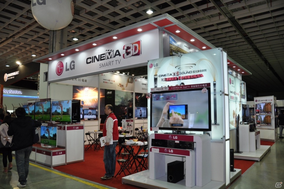 【台北国際ゲームショウ 2013】Gamaniaのeスポーツチーム「GAMABEARS」も駆け付けた！会場の様子＆露出の多い凝った衣装多め！コンパニオンを紹介の画像8