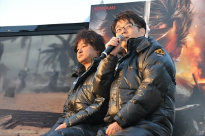 国内DLC第1弾にはスネークの名台詞が再生される武器「木刀 蛇魂」が！大塚明夫さん＆堀内賢雄さんも駆け付けた「メタルギア ライジング リベンジェンス」発売記念イベントレポートの画像18