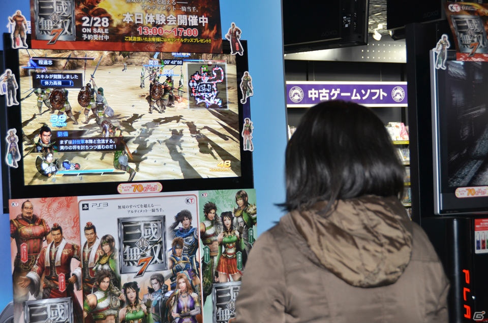 武器のバリエーションを楽しんでほしい―PS3「真・三國無双7」鈴木プロデューサー、宮内ディレクターによるトークショー＆ミニインタビューの模様をお届け！の画像14