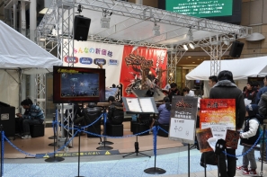 開発陣と一緒に体験版には未収録の魔物と共闘！会場にはコンセプターの稲船敬二氏の姿も！PS Vita「SOUL SACRIFICE」試遊体験イベントレポートの画像21