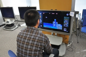 会場が当時のゲームセンターのように盛り上がった「カプコン アーケード キャビネット」＆「ヴァンパイア リザレクション」ドノヴァンでハギーを倒してプレゼントGET！媒体対決ゲーム大会レポートの画像28