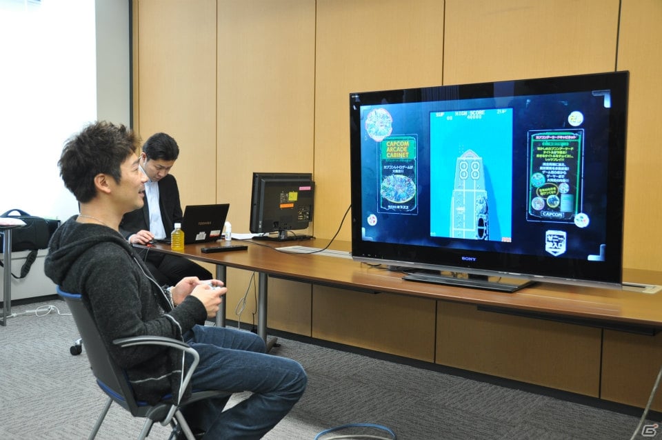 会場が当時のゲームセンターのように盛り上がった「カプコン アーケード キャビネット」＆「ヴァンパイア リザレクション」ドノヴァンでハギーを倒してプレゼントGET！媒体対決ゲーム大会レポートの画像19