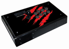 マッドキャッツ、静音アーケード型ゲームコントローラー「Team Mad Catz Arcade FightStick Versus Series SH」の一般店頭販売を5月23日より開始