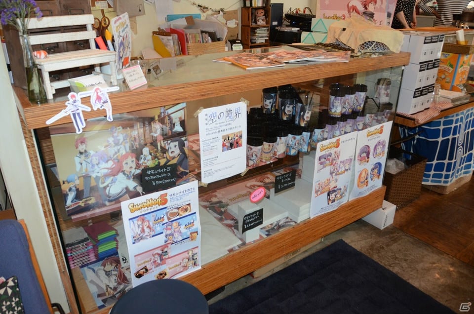 ufotable Cafeがリィンバウムの世界に包まれた「サモンナイト5カフェ」がオープン！店内の様子をレポートの画像4