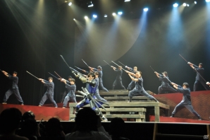 松永久秀の狂気は何処へ向かうのか…激しい殺陣と舞台演出で熱き武将たちが駆け抜けるッ！武将祭りでは最新作の新情報も！舞台「戦国BASARA3 宴」ゲネプロ公演レポートの画像43