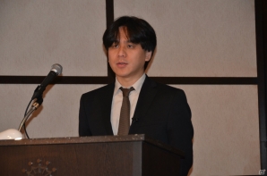 一戸健史氏