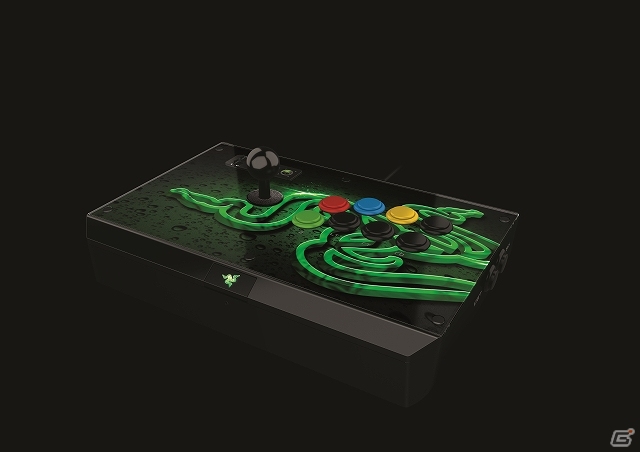 Razer、格闘ゲームコミュニティーのサポートを得て完成した「Razer Atrox Arcade Stick for Xbox 360」を発表の画像1