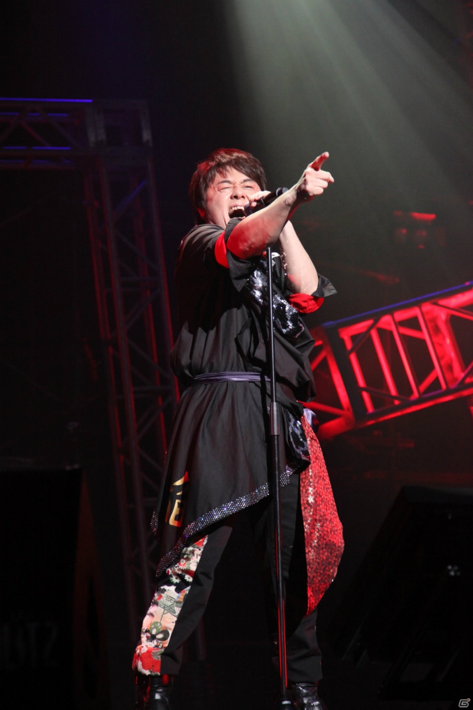 ピアノ生演奏や初披露の新曲も！義トリオ達の熱唱に酔いしれた「戦国無双 声優奥義 外伝～出陣！ 義の誓い～」昼の部レポートの画像10