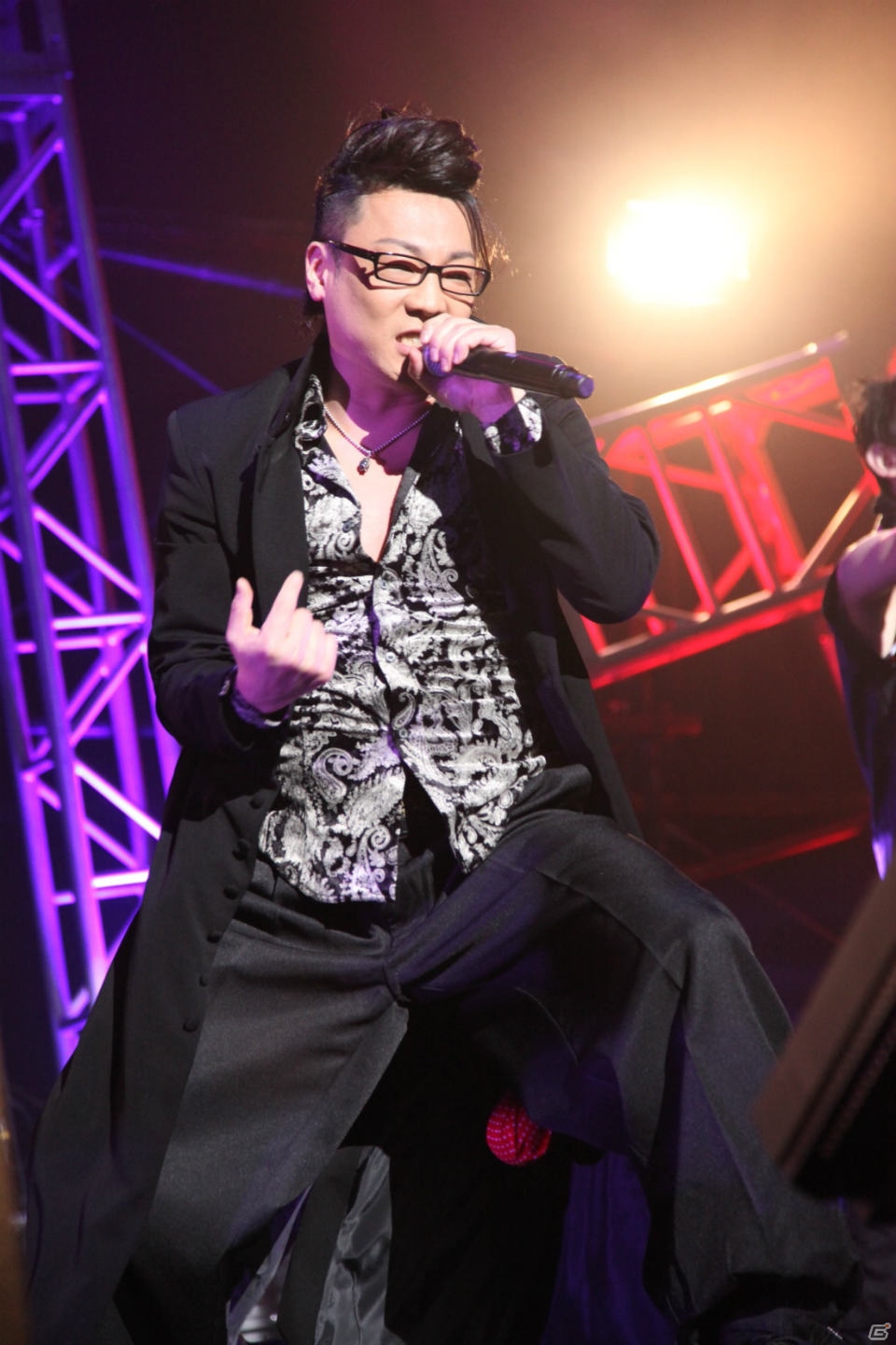 ピアノ生演奏や初披露の新曲も！義トリオ達の熱唱に酔いしれた「戦国無双 声優奥義 外伝～出陣！ 義の誓い～」昼の部レポートの画像15