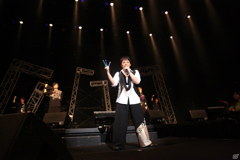 ピアノ生演奏や初披露の新曲も！義トリオ達の熱唱に酔いしれた「戦国無双 声優奥義 外伝～出陣！ 義の誓い～」昼の部レポートの画像47