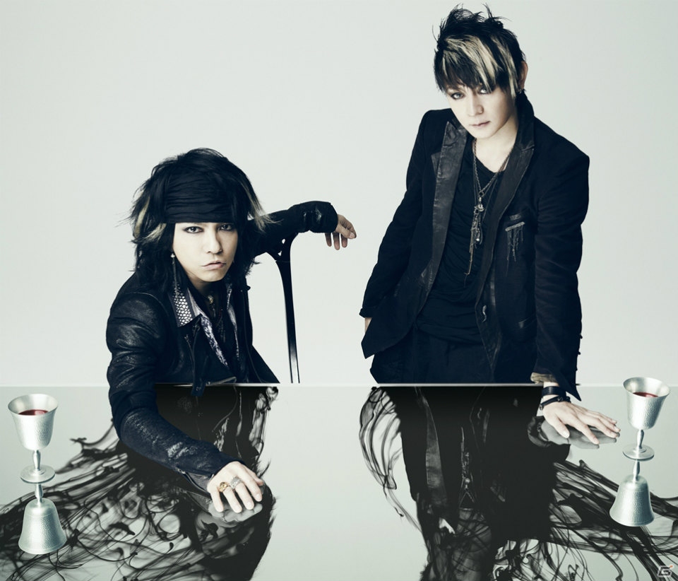 エイチーム、人気ロックユニット「VAMPS」とコラボした「ダークラビリンス」を今夏リリースの画像2