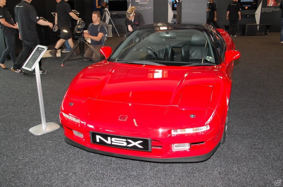 シルバーストーン・サーキットで行われた「グランツーリスモ」15周年記念イベントのフォトレポートを掲載の画像12
