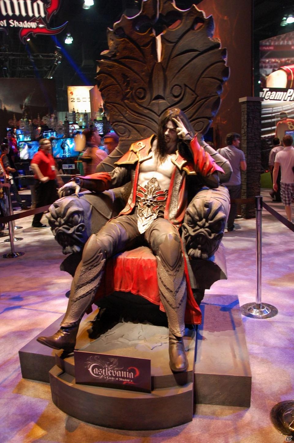 【E3 2013】「Castlevania -Lords of Shadow- 2」をプレイアブル出展したKONAMIブースレポートの画像2