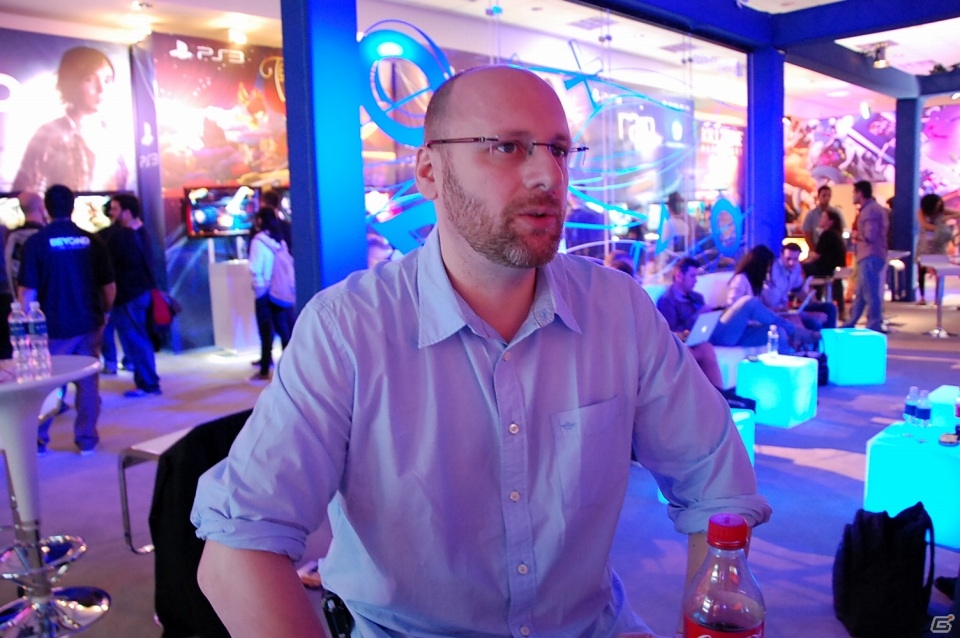 【E3 2013】ソマリアの戦場に渡ったジョディが経験するストーリーとは？PS3「BEYOND:Two Souls」David Cage氏へミニインタビューの画像9