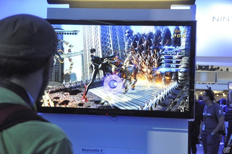 【E3 2013】まさかのタッチペン操作はなかなか良好。ショートヘアとなり、より魅力的になったベヨネッタが活躍するシリーズ最新作「BAYONETTA 2」のプレイレポートをお届けの画像13