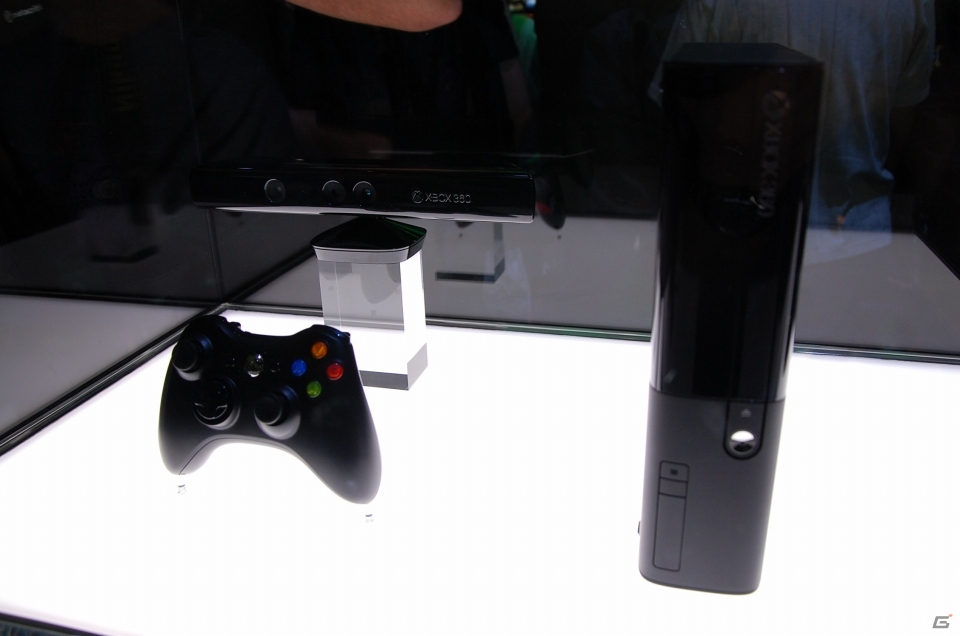【E3 2013】「Xbox One」と「Xbox 360 新型モデル」に黒山の人だかりができたMicrosoftブースレポートの画像5