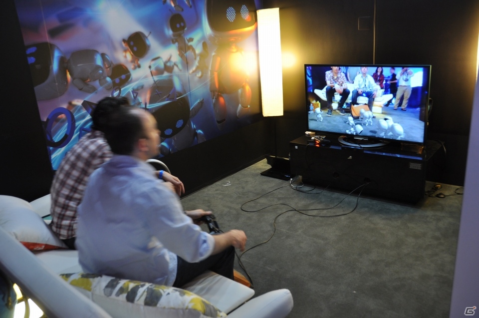 【E3 2013】PS4コントローラ「DUALSHOCK 4」に暮らすBotsって？最新技術で新しい遊びを提供する「The PlayRoom」プレイフィールを紹介の画像5