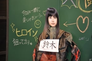 初の共闘トーナメント大会やステージイベントは大盛況!共闘先生の銅像や黒板アート、超巨大な共闘パンも登場した「共闘学園 開校式」レポートの画像36