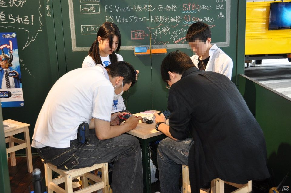 初の共闘トーナメント大会やステージイベントは大盛況！共闘先生の銅像や黒板アート、超巨大な共闘パンも登場した「共闘学園 開校式」レポートの画像10