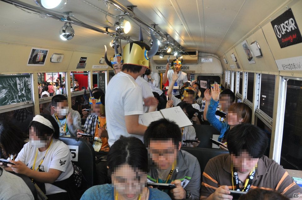 初の共闘トーナメント大会やステージイベントは大盛況！共闘先生の銅像や黒板アート、超巨大な共闘パンも登場した「共闘学園 開校式」レポートの画像80