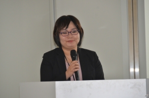 井上智代氏