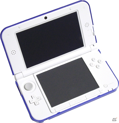 サイバーガジェット、キズや汚れから守る保護ケース3DSLL用「サッカー日本代表チームモデル プロテクトケース」を6月27日に発売の画像2