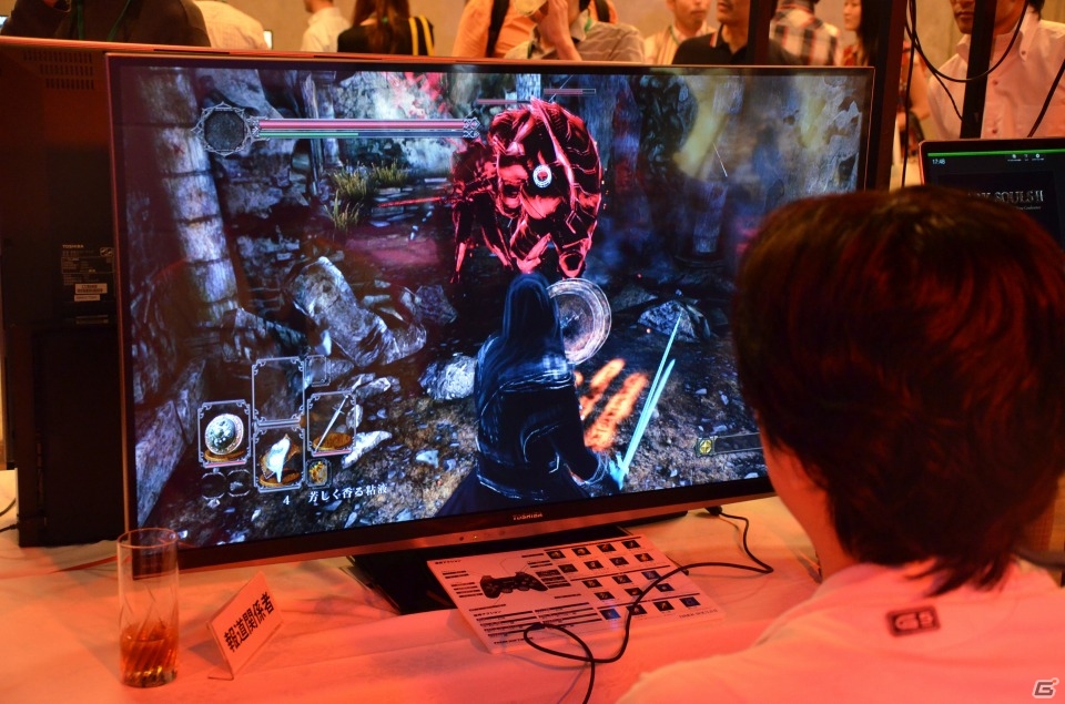 新たなモーションで生まれ変わったアクションを体験―強大なボスの洗礼も受けたPS3/Xbox 360「DARK SOULS II」先行体験レポートの画像6