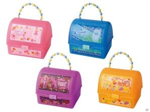 限定カードが付属した「アイカツ！ カード付ブランドバッグ」など7月下旬より登場の「アイカツ！」アミューズメント専用景品を紹介の画像3