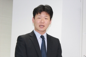 ディー・エヌ・エー マーケティング本部<br />カスタマーサービス部 部長 西雅彦氏