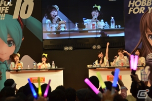 【ワンダーフェスティバル2013［夏］】川柳でフィギュアをアピール！ライブも大盛り上がりの「デレラジ」スペシャルステージの模様をお届け！の画像3