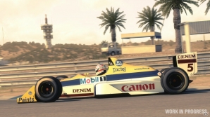 PS3/Xbox 360「F1 2013」シルバーストン・サーキットのコースを解説したゲーム映像が公開！有料DLC展開など新情報も紹介の画像3