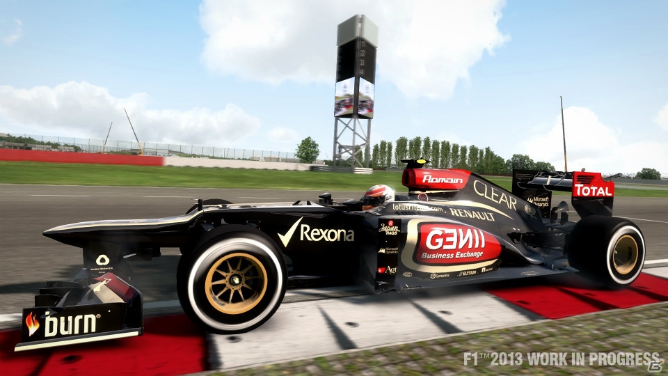 PS3/Xbox 360「F1 2013」シルバーストン・サーキットのコースを解説したゲーム映像が公開！有料DLC展開など新情報も紹介の画像8
