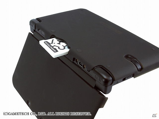 ハードカバーにラバーコーティングのサラサラな手ざわりが加わった3DS LL用「プロテクトシェル3DLL：ラバーコートType」発売の画像2